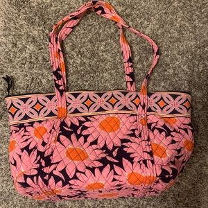 Vera Bradley tote